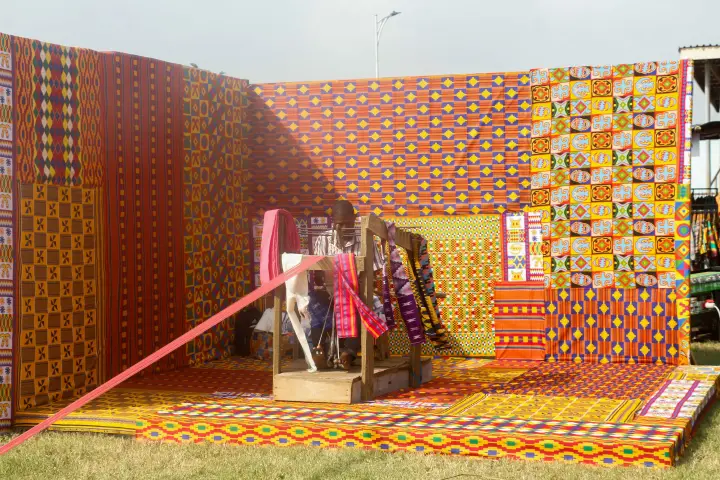 Kente weaving
